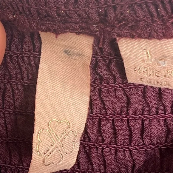 Gorgeous burgundy & gold mini dress - Picture 5 of 5